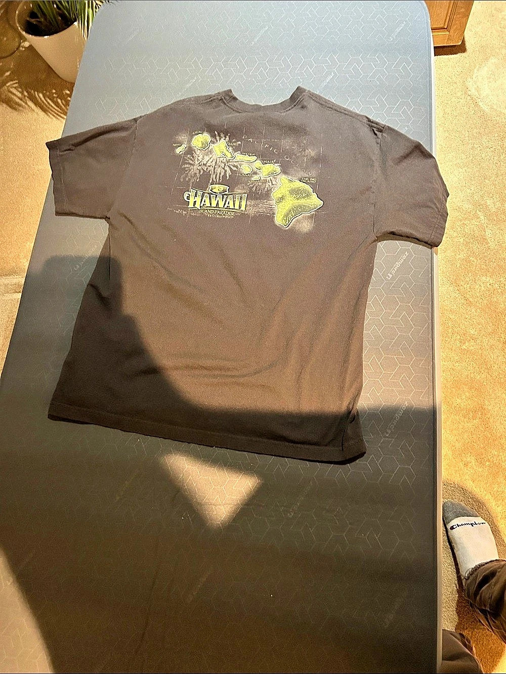 Graphic Short Sleeve Tee in Black